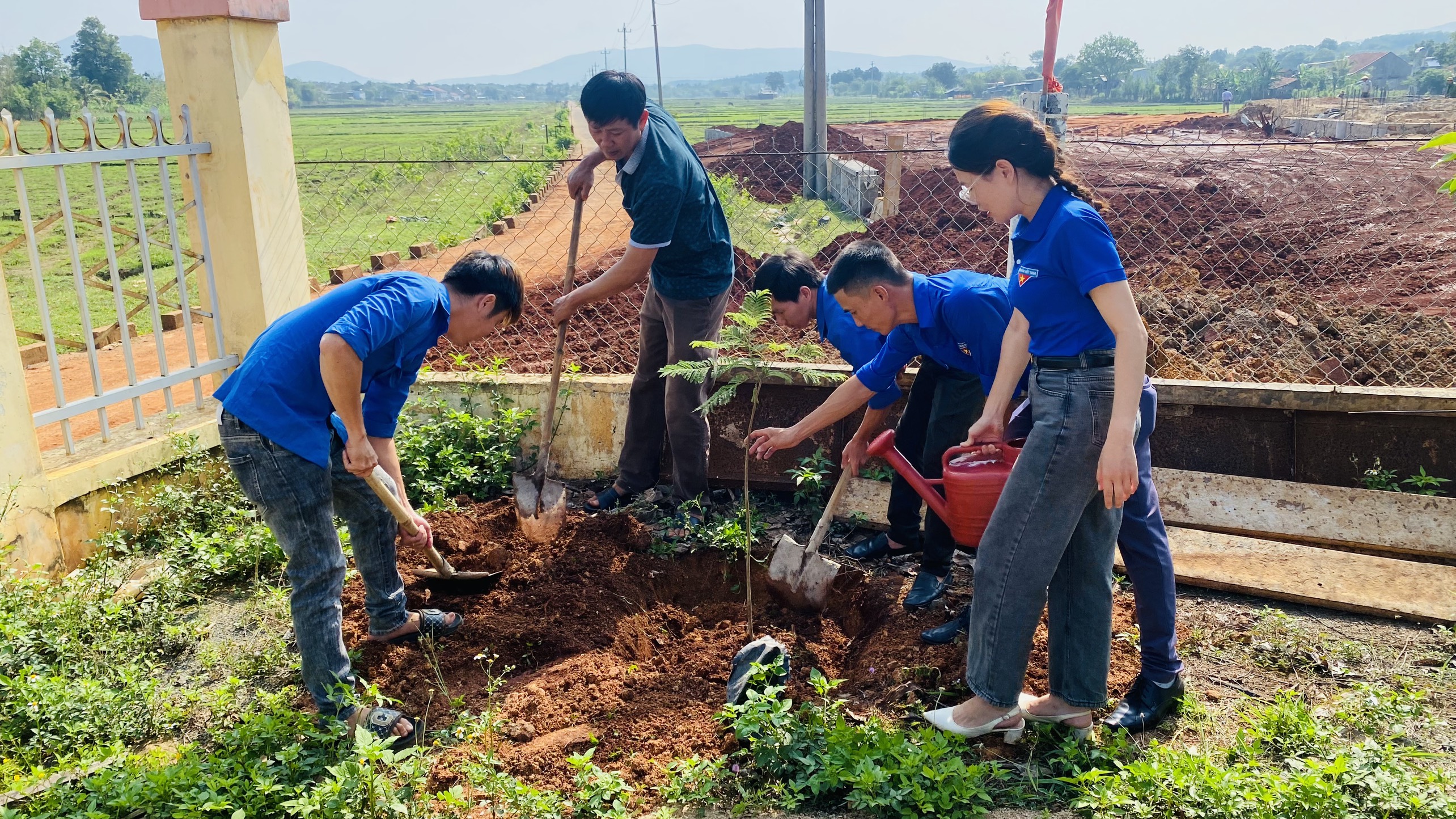 TRỒNG CÂY 1 SỐ2